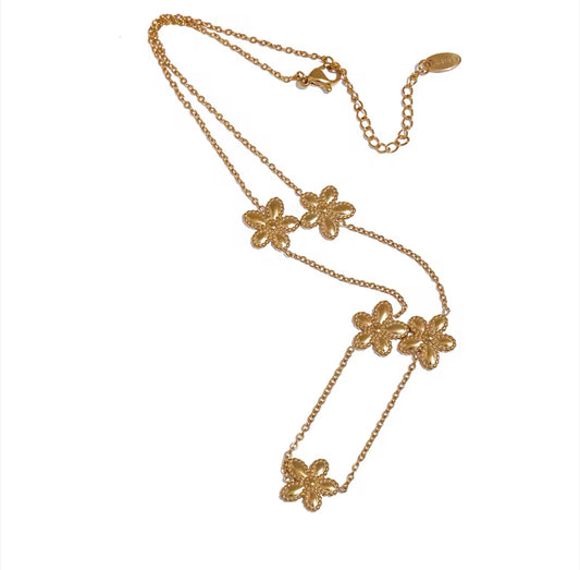 Dainty Daisy Necklace