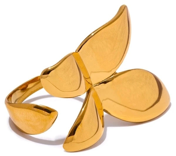 Grand Butterfly Ring