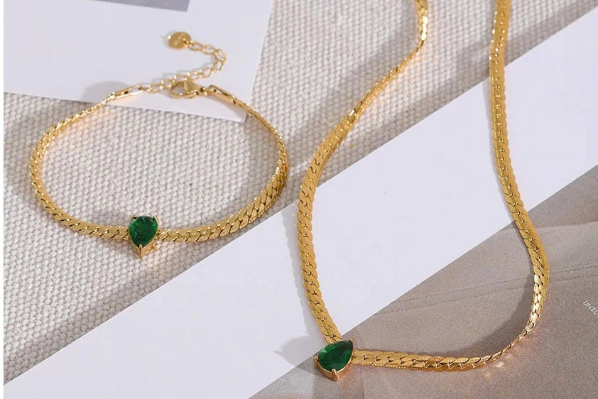 Emerald Pear Stone Bracelet Gold